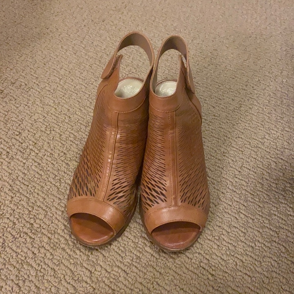 Vince Camuto mules